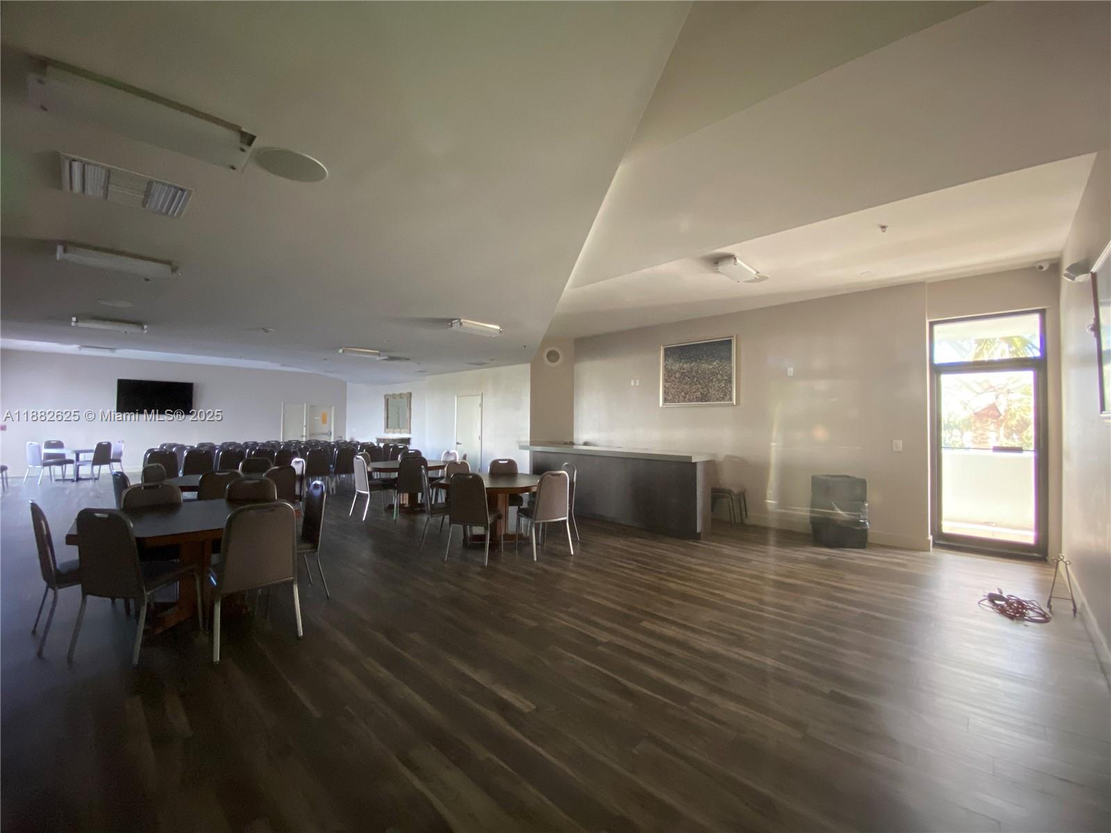 WATERVIEW CONDO - Residential Lease