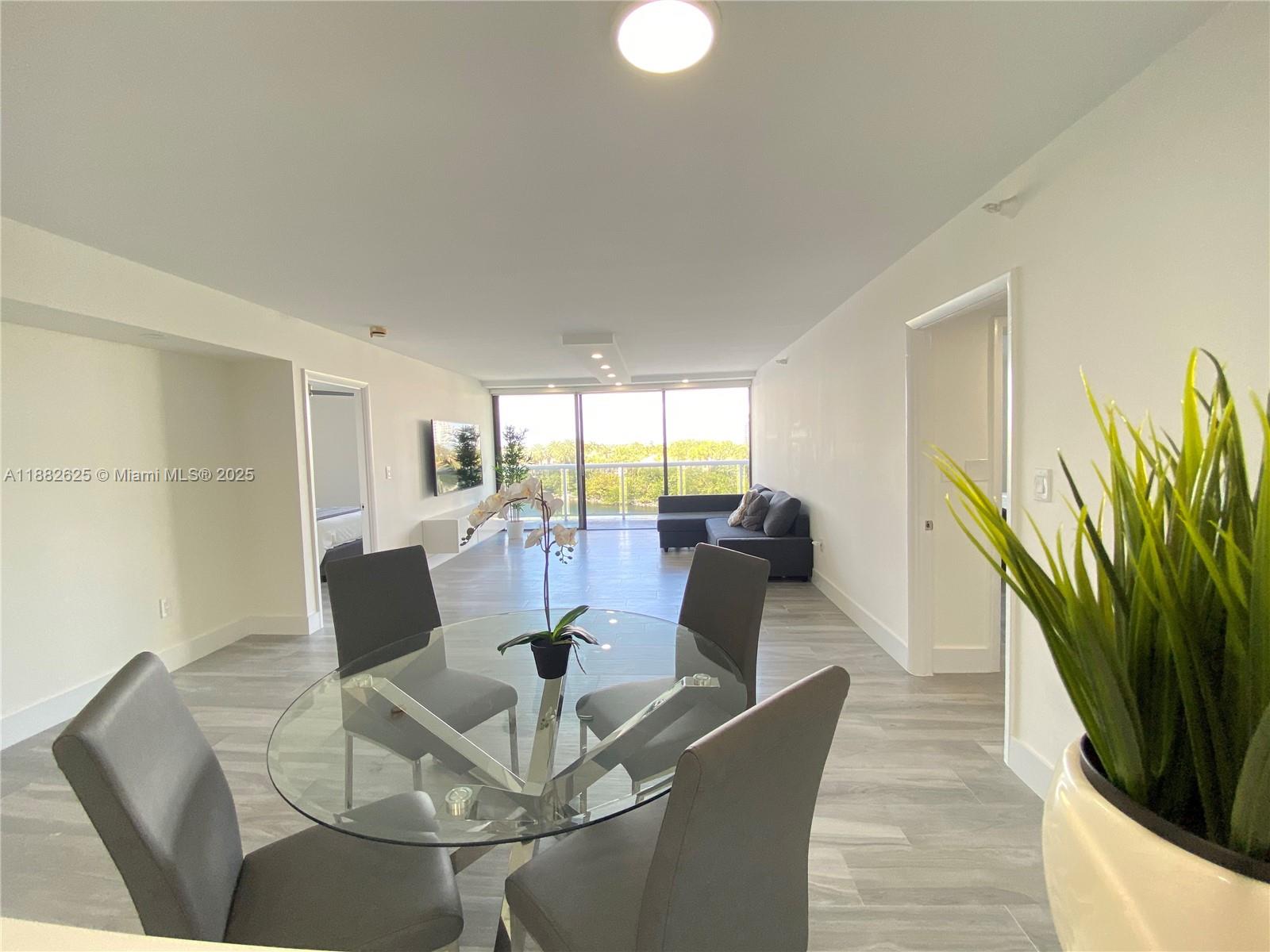 WATERVIEW CONDO - Residential Lease