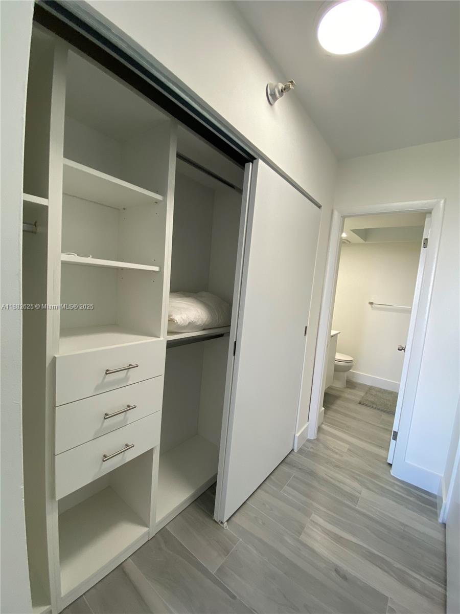 WATERVIEW CONDO - Residential Lease