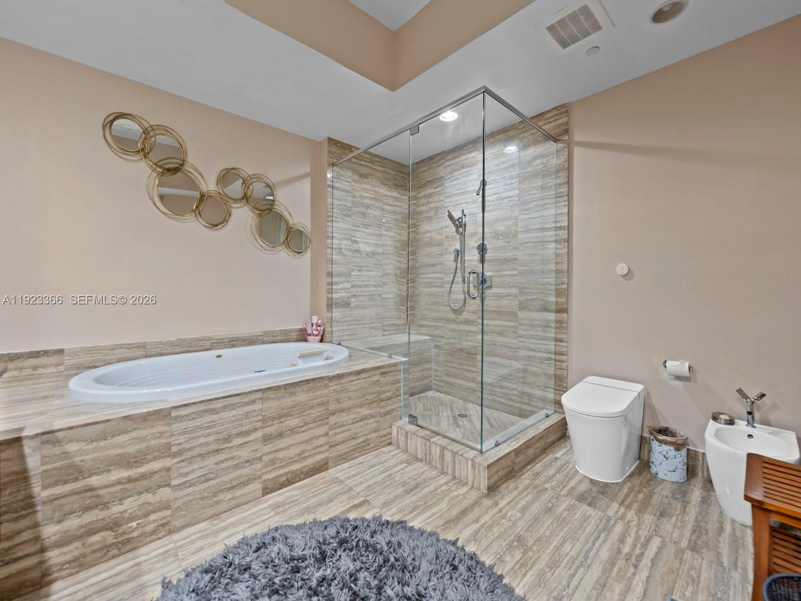 TDR TOWER II CONDO - Residential