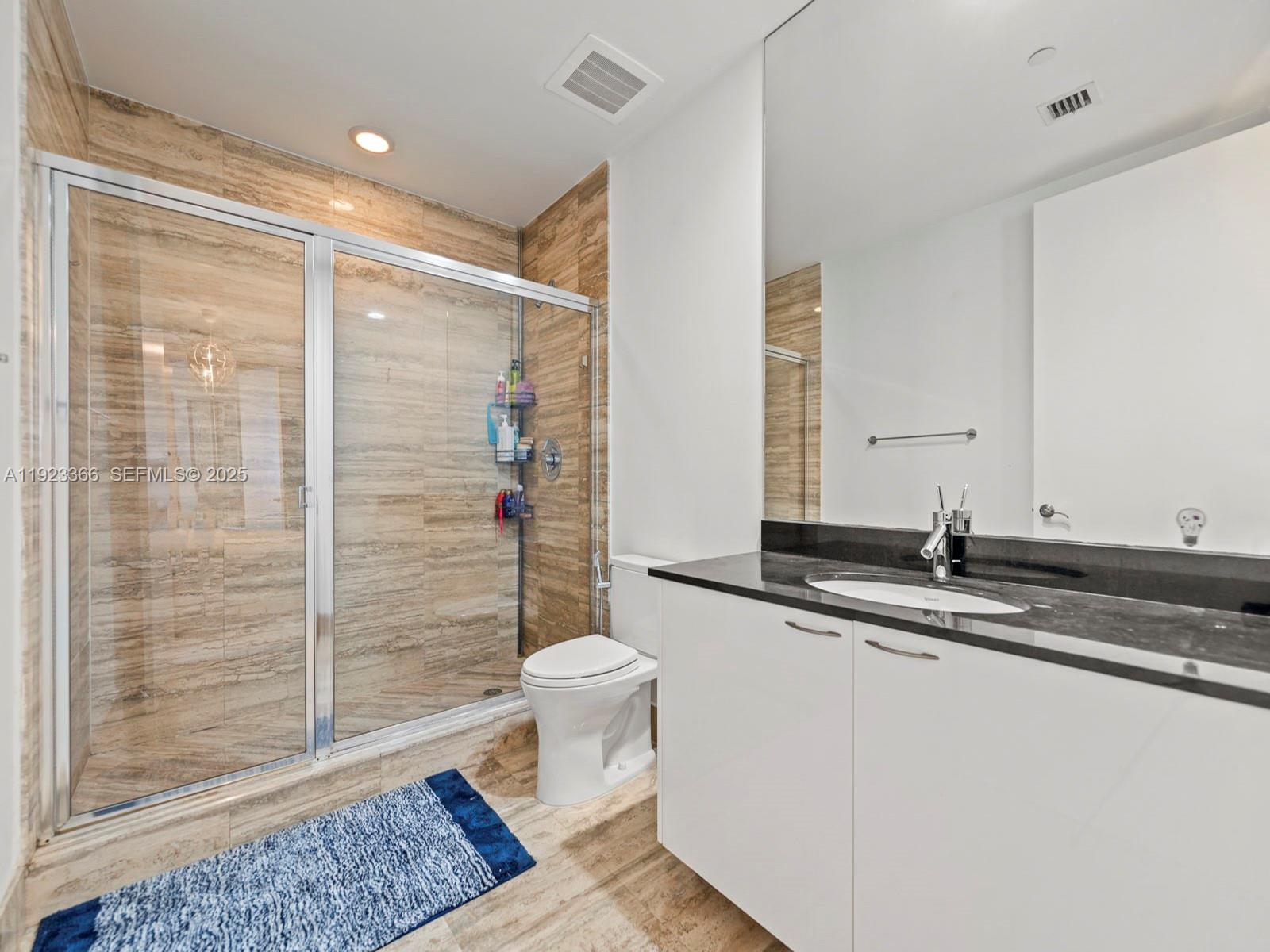 TDR TOWER II CONDO - Residential