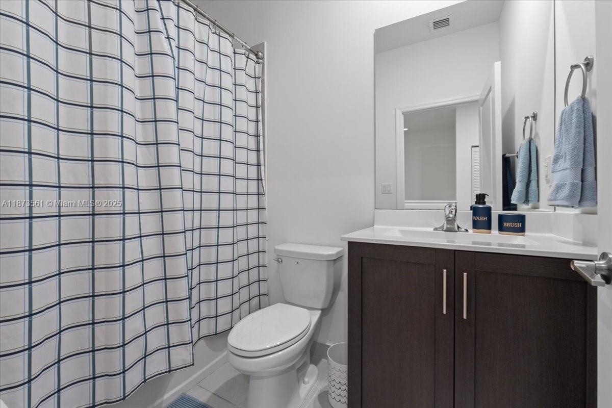 S ALLAPATTAH GARDENS - Residential