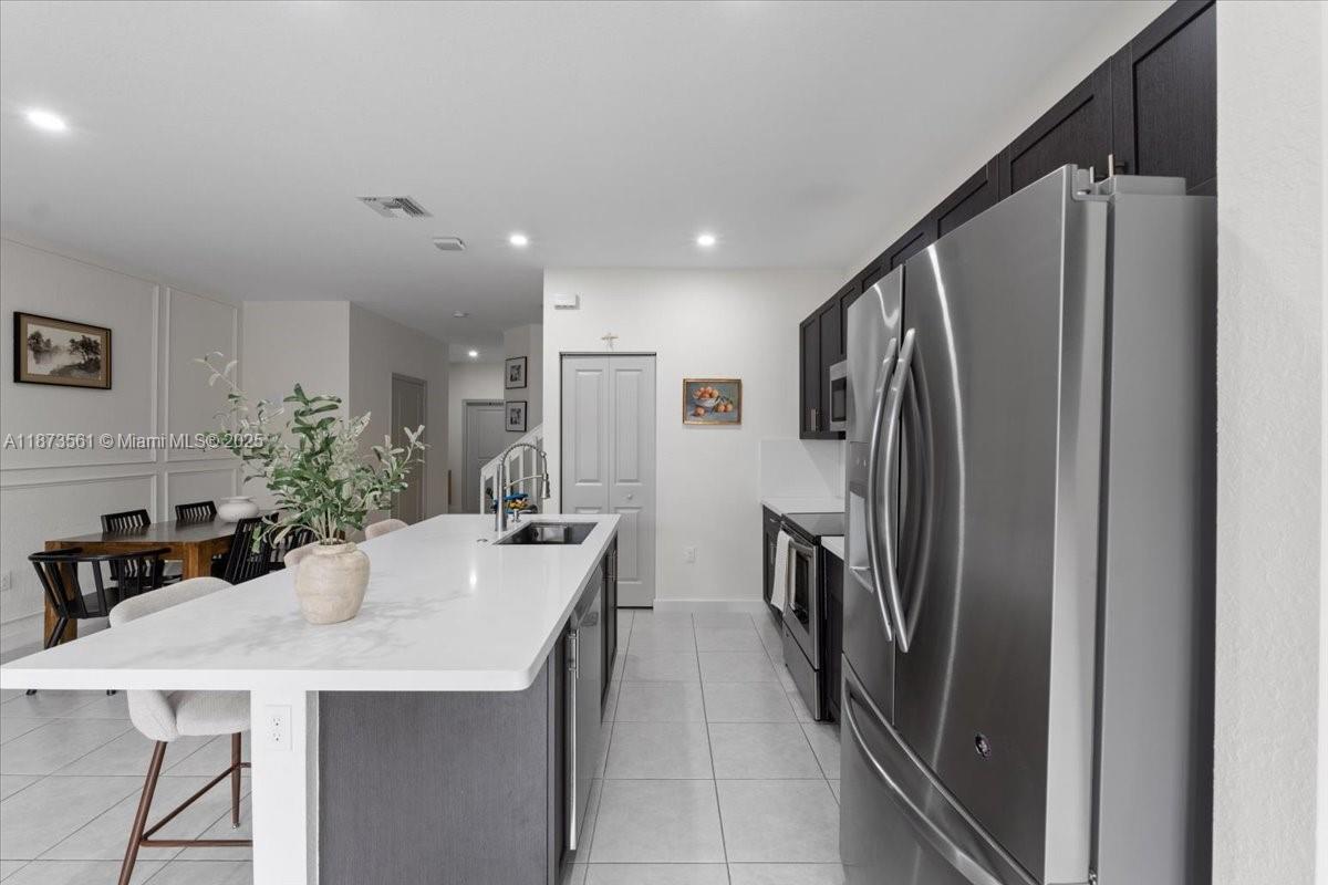 S ALLAPATTAH GARDENS - Residential