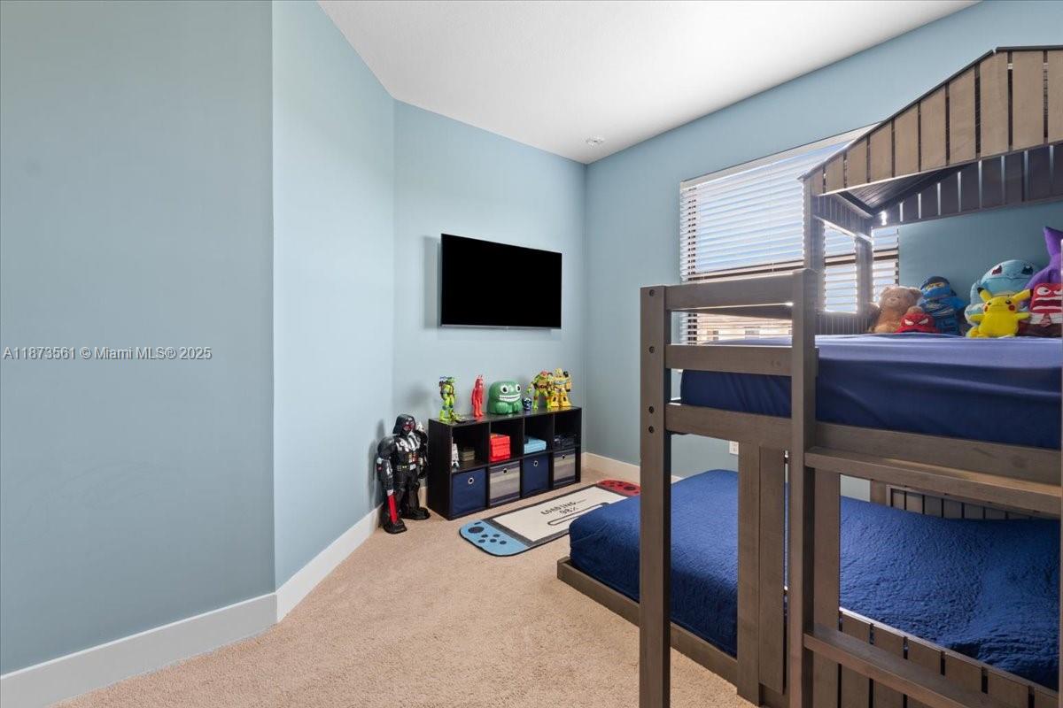 S ALLAPATTAH GARDENS - Residential