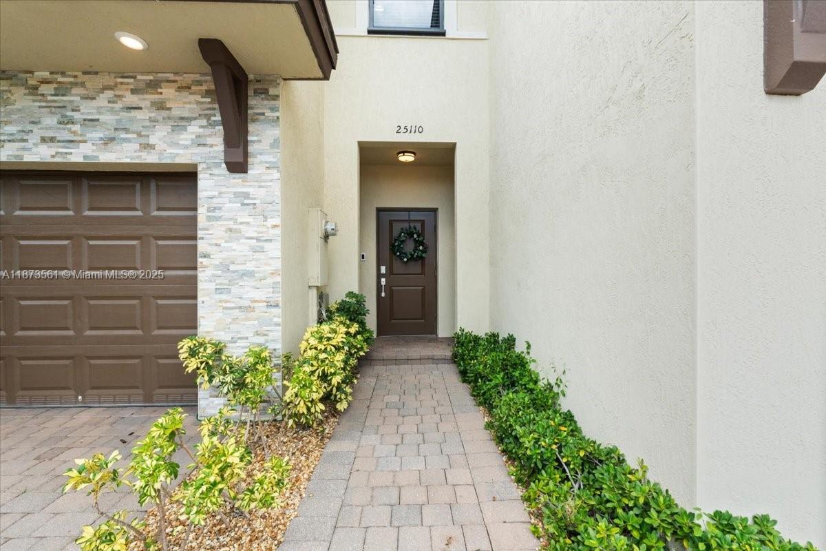 S ALLAPATTAH GARDENS - Residential