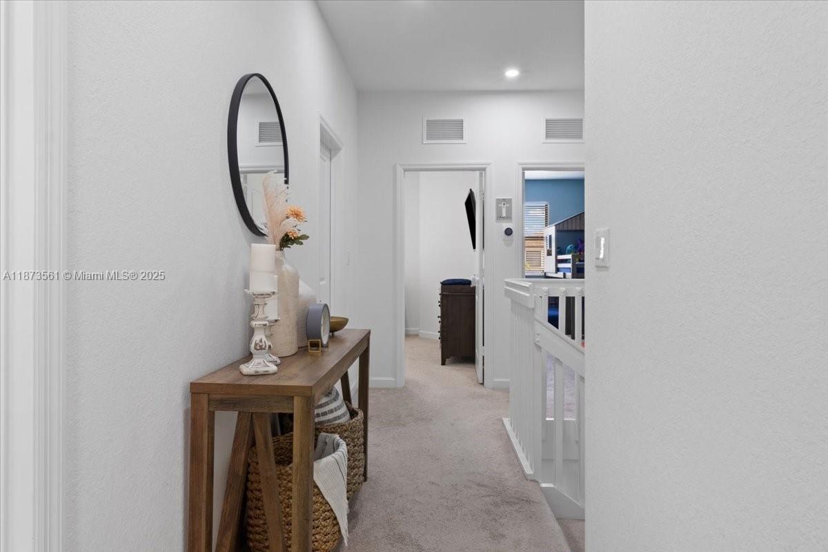 S ALLAPATTAH GARDENS - Residential