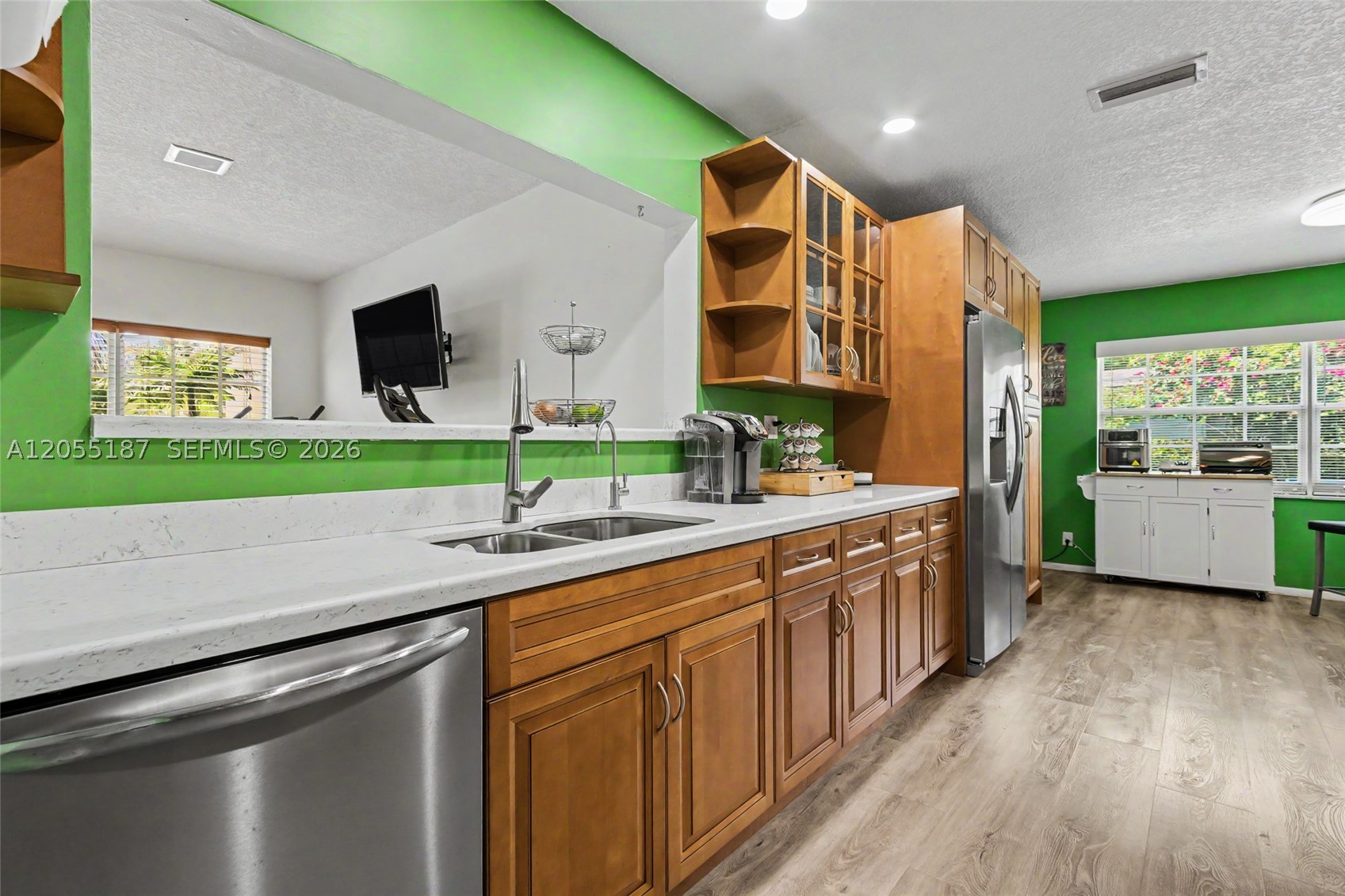 5309 SW 8th Ct