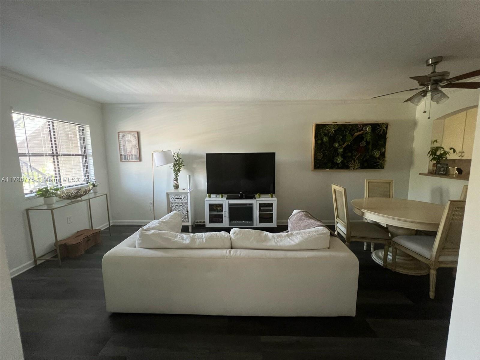 Property for Sale at 22701 Sw 88th Pl 203-9, Cutler Bay, Miami-Dade County, Florida - Bedrooms: 2 
Bathrooms: 2  - $310,000