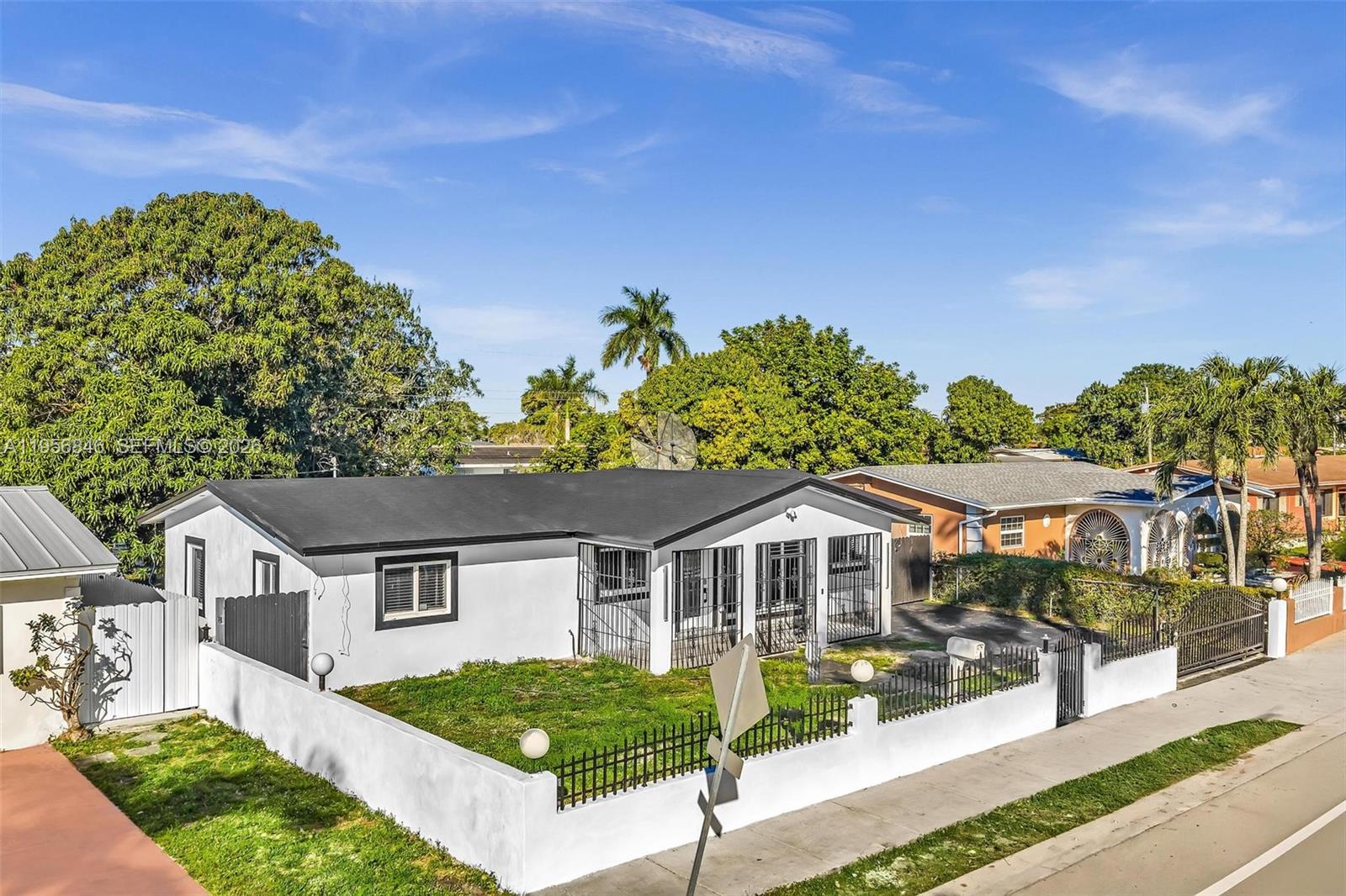 CURTISS PARK - Residential