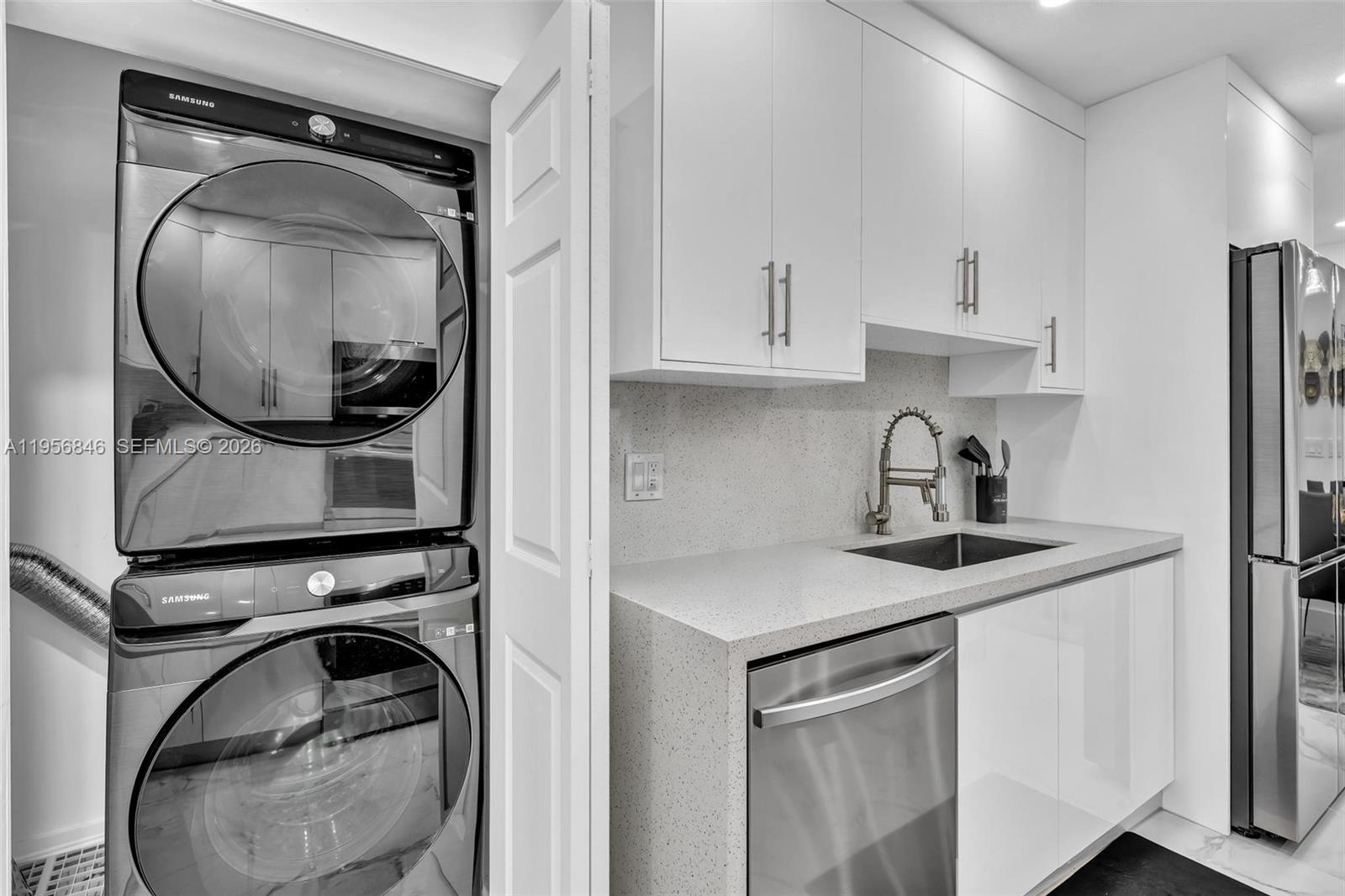 CURTISS PARK - Residential