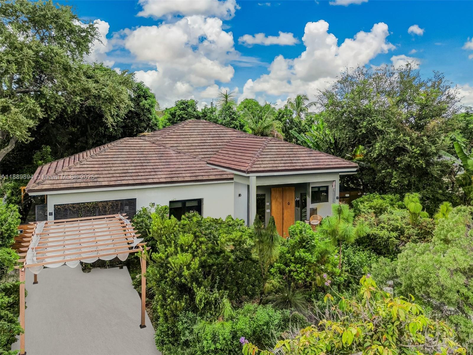 View photos, virtual tours, details... 1320 NE 138th St