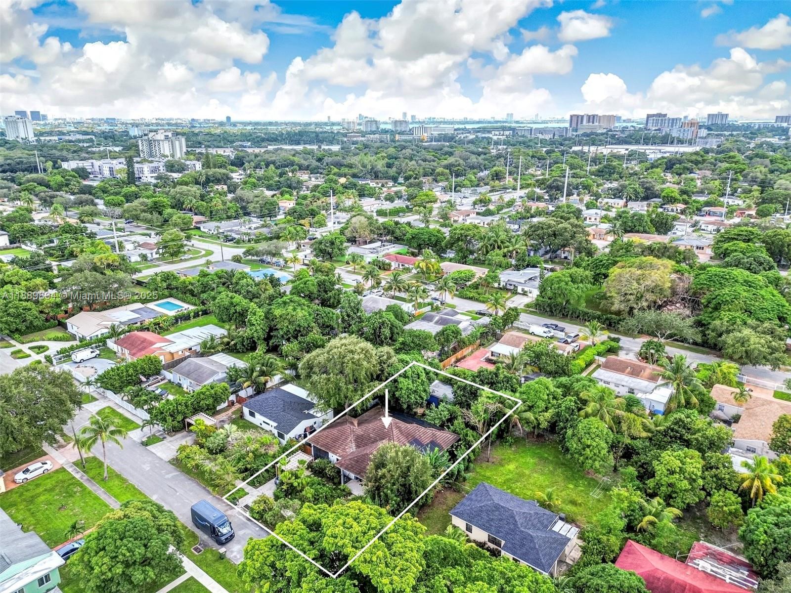 DIXIE GARDENS - Residential