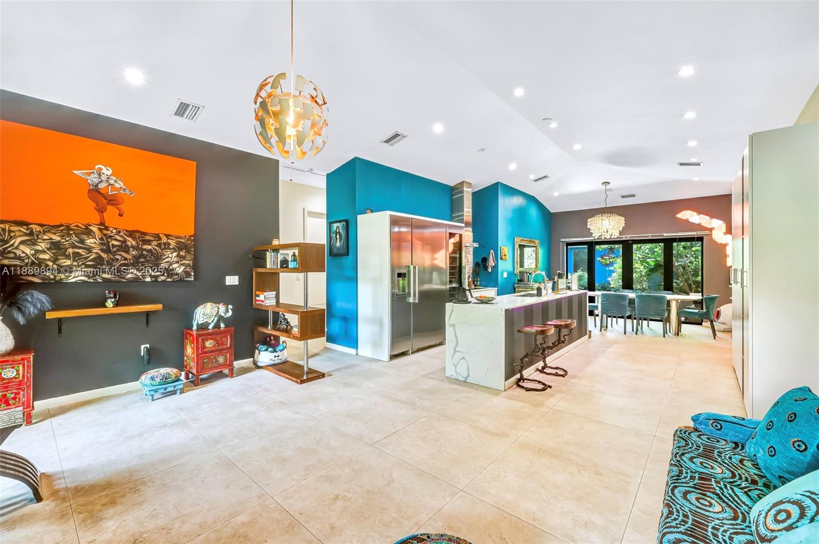 DIXIE GARDENS - Residential
