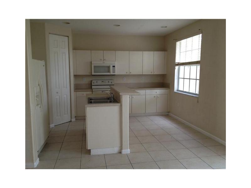 MURANO @ HAMPTON - Residential Lease