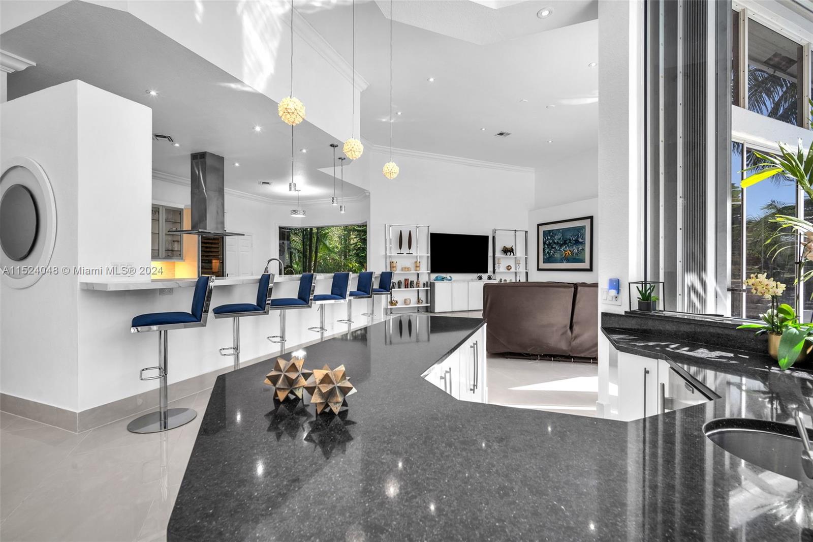 WINDMILL LAKE ESTATES - Residential