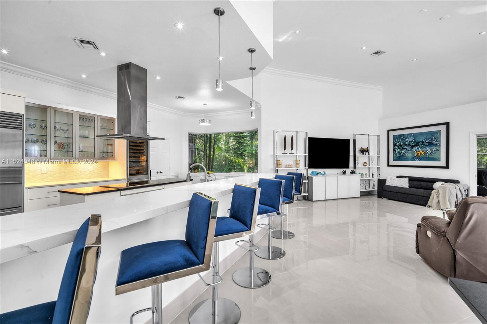 WINDMILL LAKE ESTATES - Residential