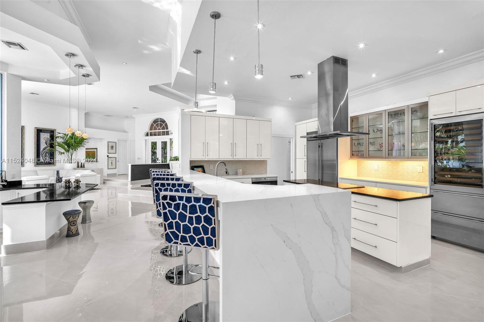 WINDMILL LAKE ESTATES - Residential