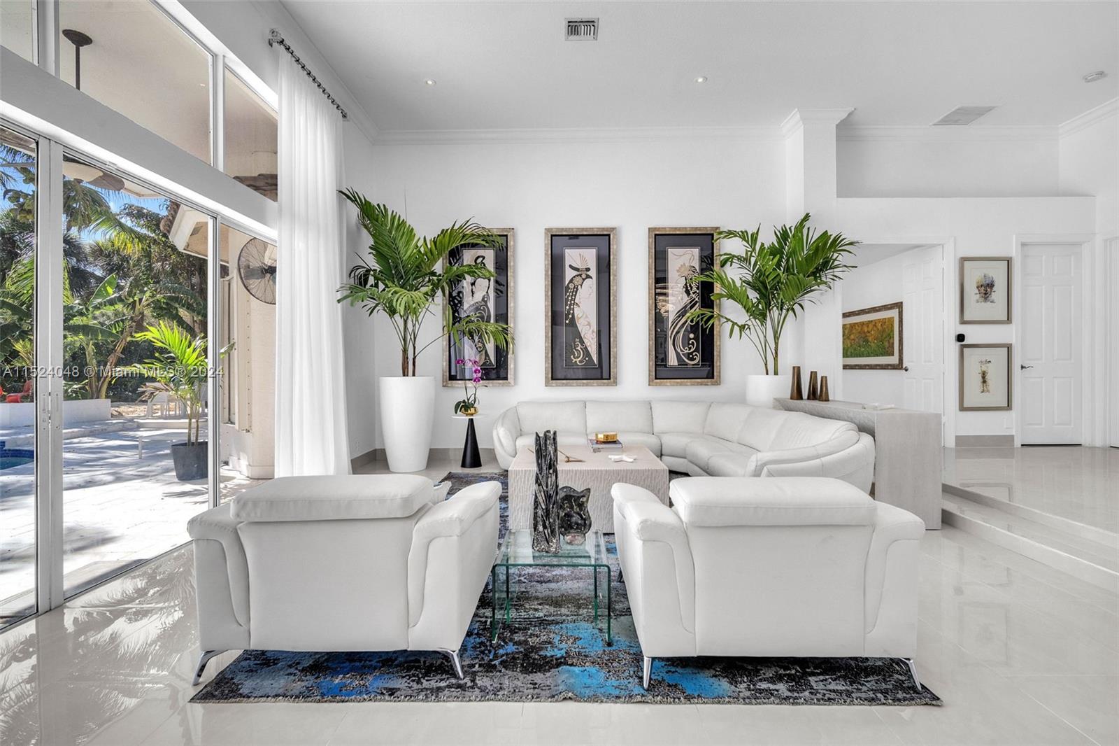 WINDMILL LAKE ESTATES - Residential