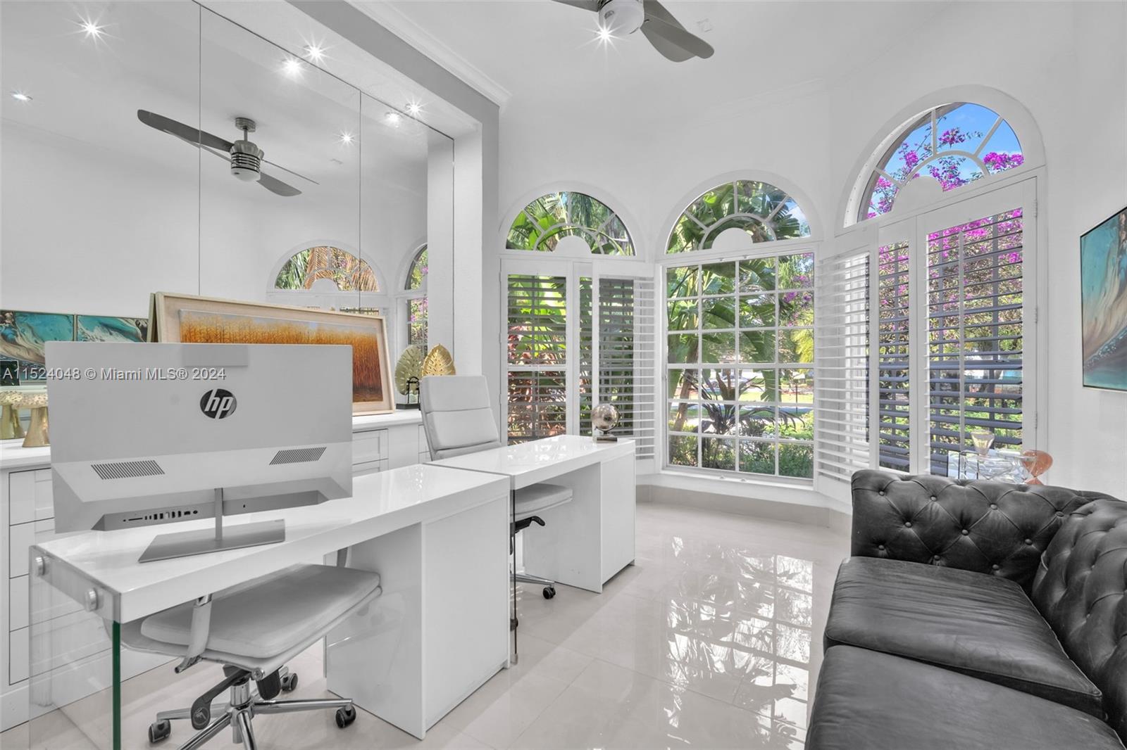 WINDMILL LAKE ESTATES - Residential