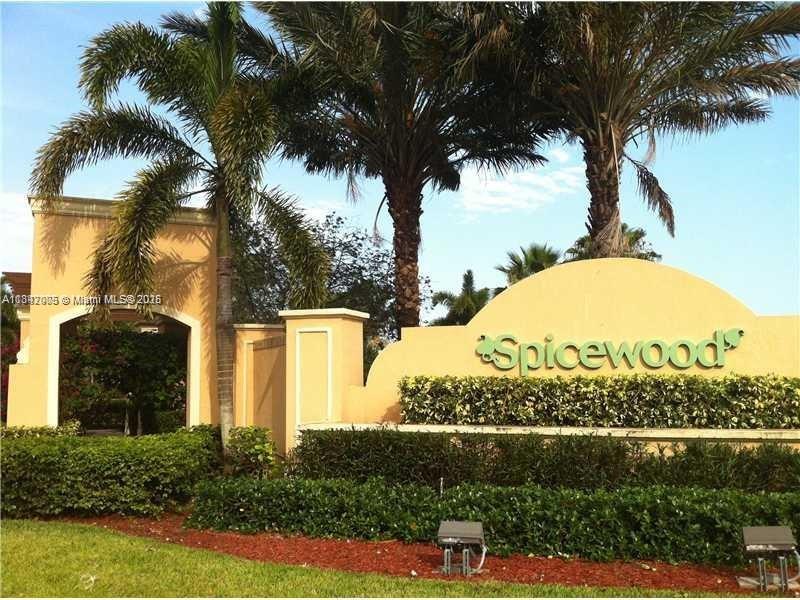 Immaculate & beautiful one level townhouse that features 3 spacious bedrooms & 2 bathrooms, large & bright floor plan, tile floor throughout, large size washer & dryer, open kitchen, property is well-maintained, huge fenced backyard that makes unit pet friendly, 2005 concrete block construction, 2 parking spaces & plenty of guest parking. Enjoy INVESTING or LIVING in Spicewood, strategically located close to Turnpike, shoppings, restaurants, class A schools, Biscayne Bay & Homestead Air Reserve Park.