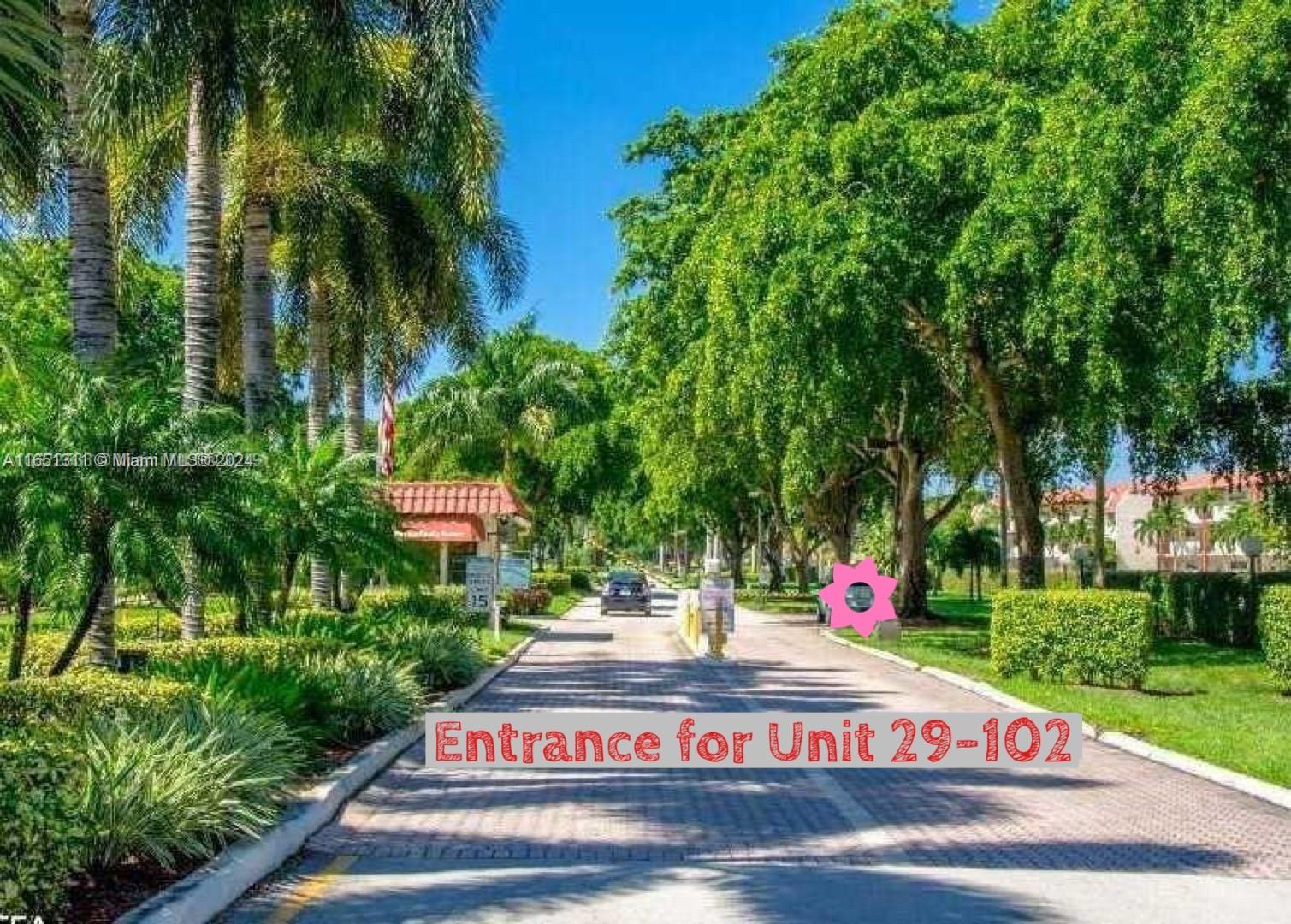 Property for Sale at 611 S Hollybrook Dr 102, Pembroke Pines, Miami-Dade County, Florida - Bedrooms: 2 
Bathrooms: 2  - $159,999