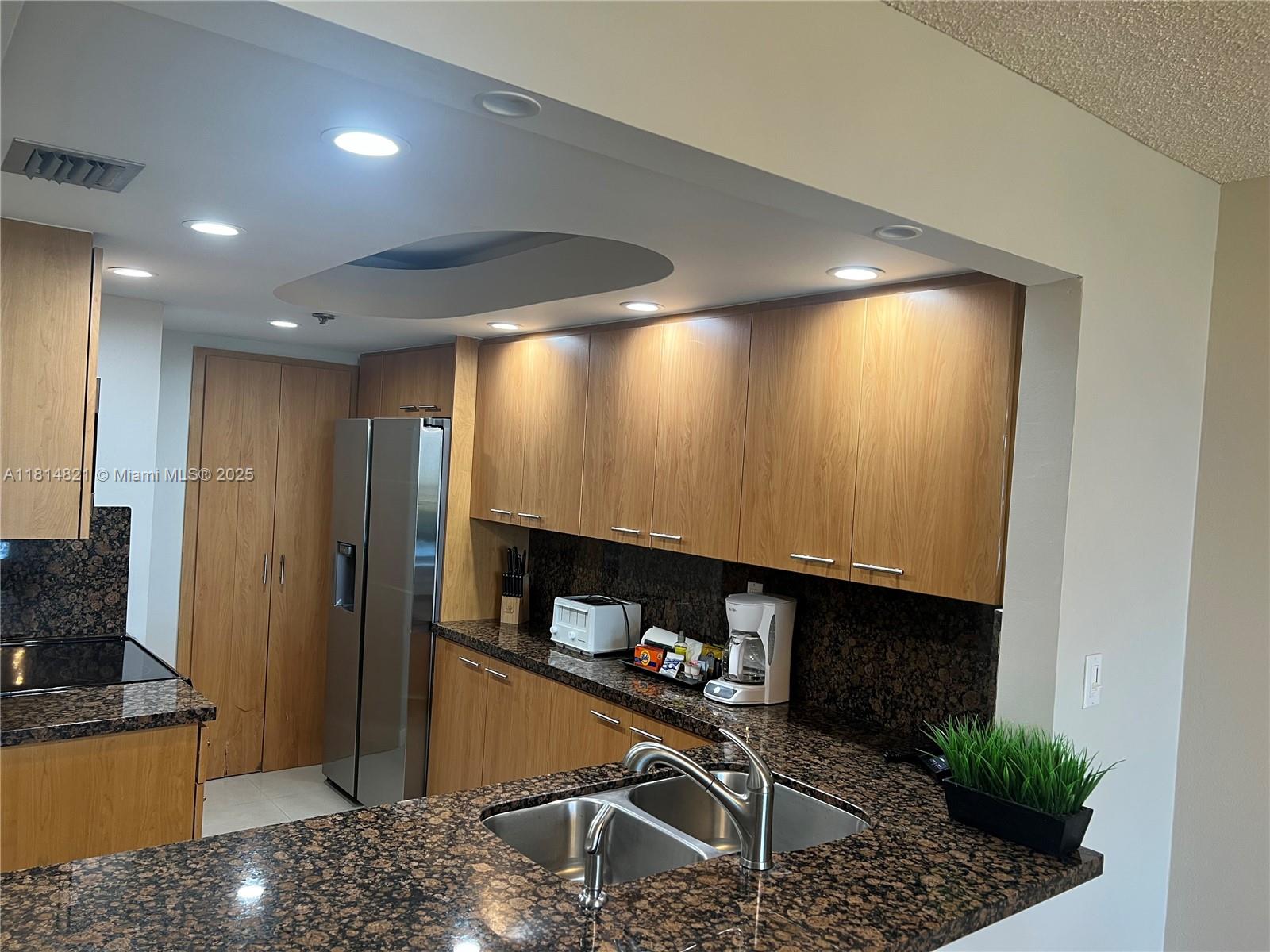 1717 N Bayshore Dr A-1038