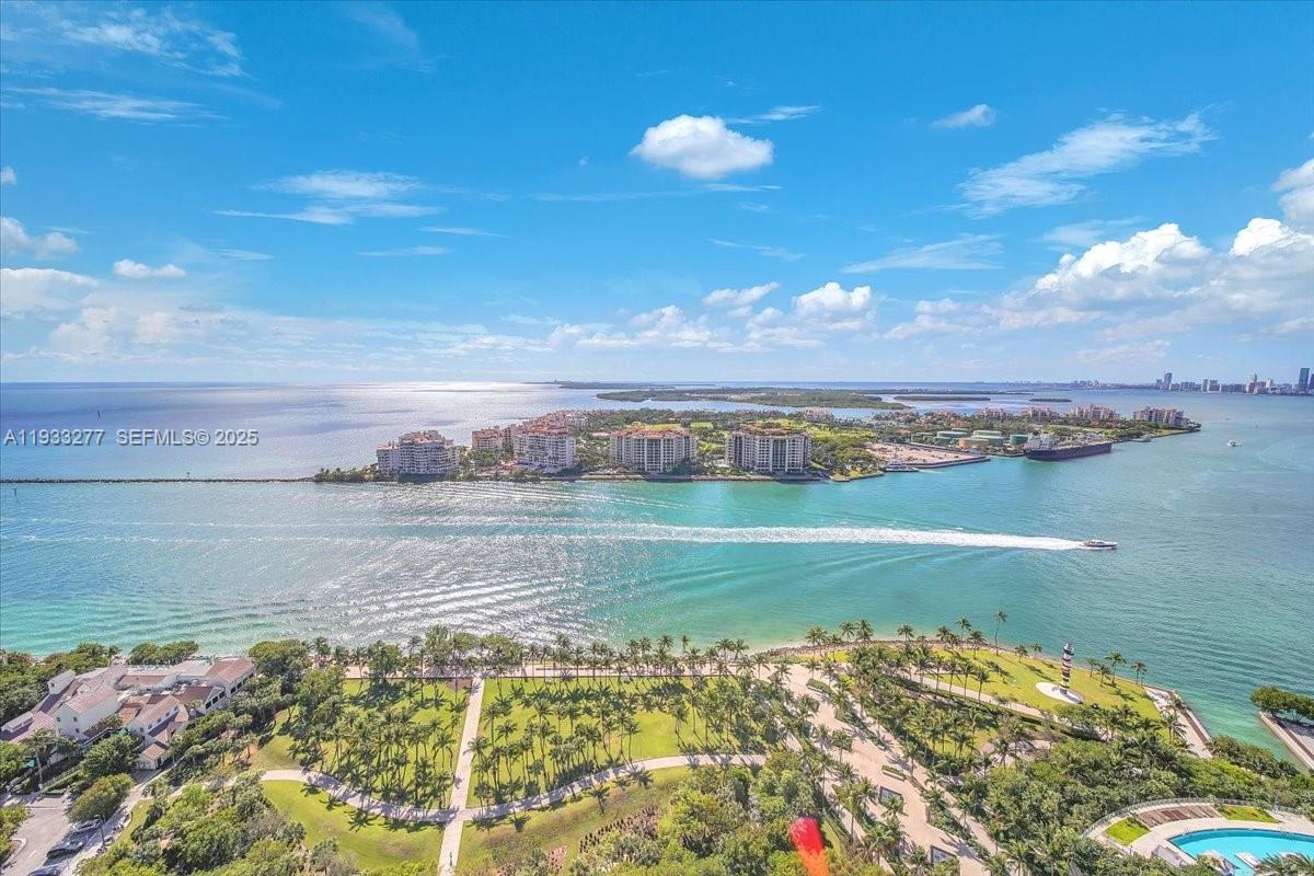 PORTOFINO TOWER CONDO - Residential