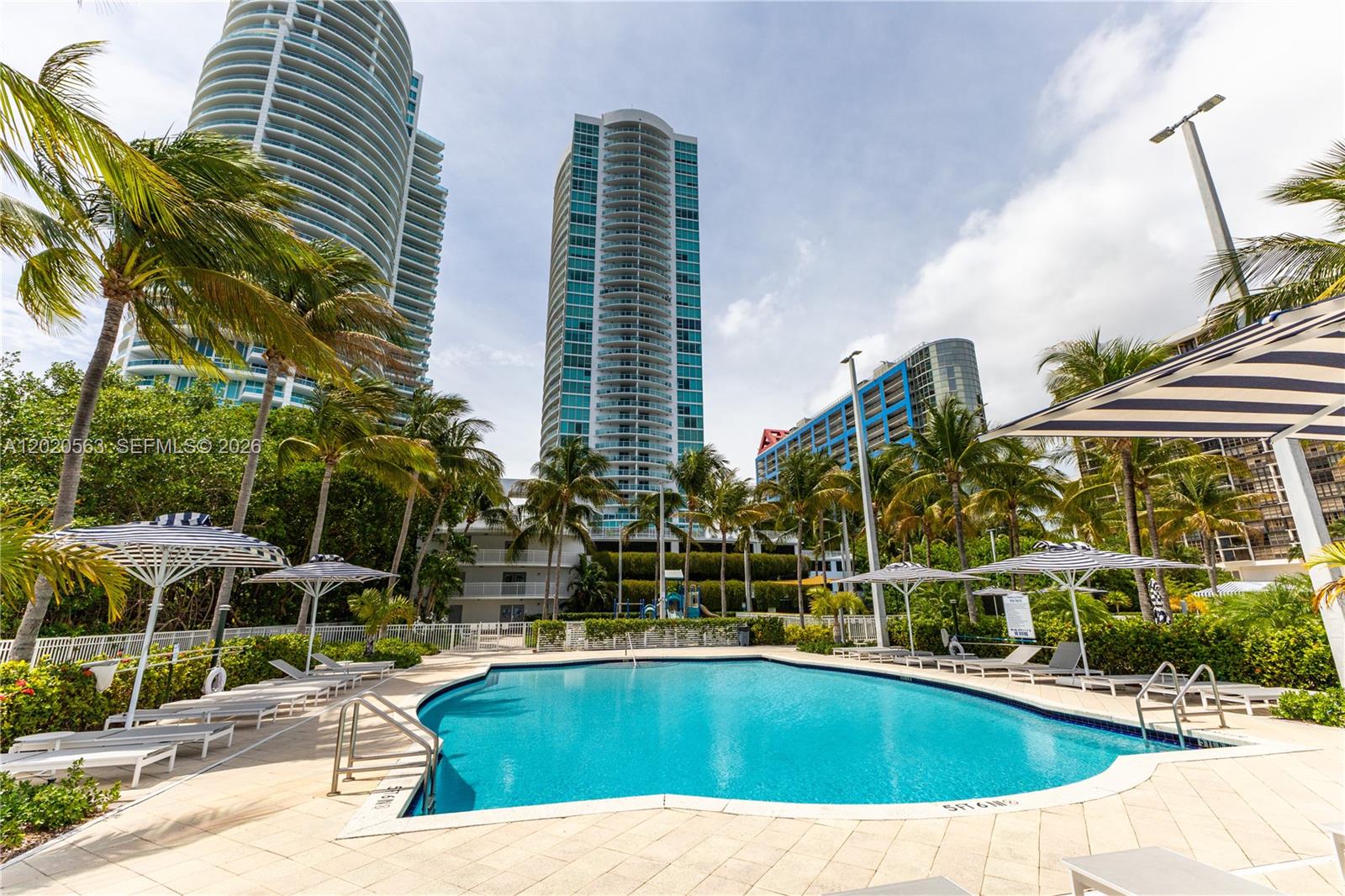 SKYLINE ON BRICKELL CONDO - Residential