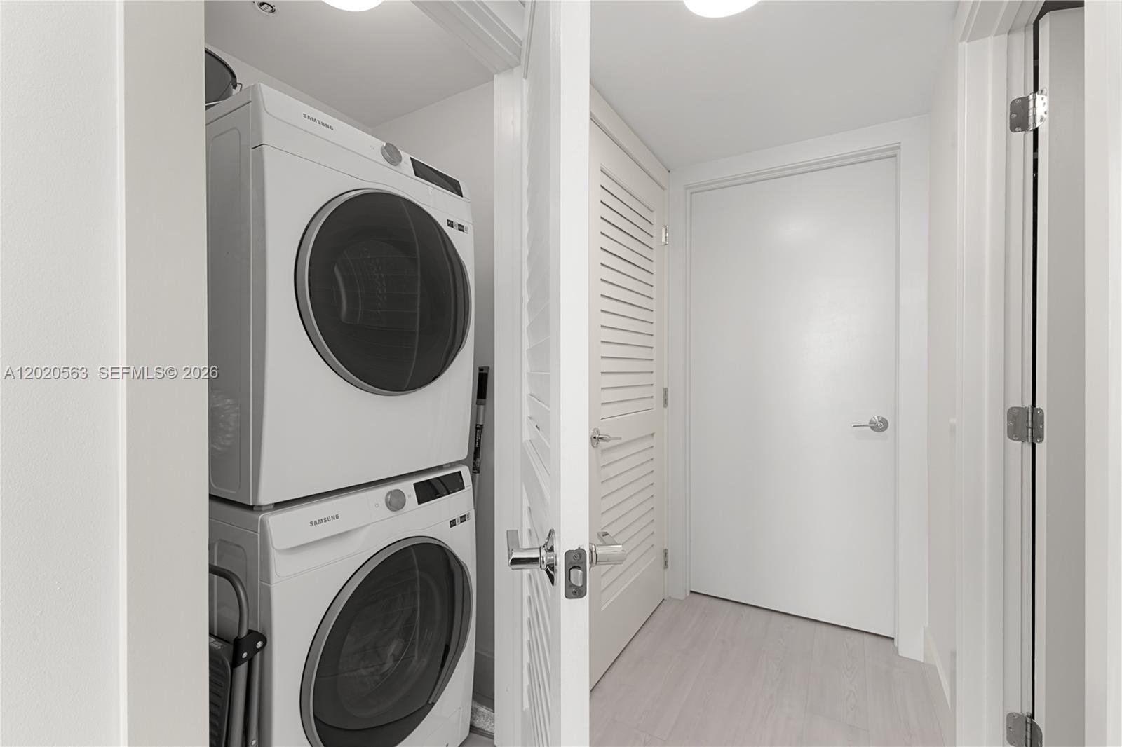 SKYLINE ON BRICKELL CONDO - Residential