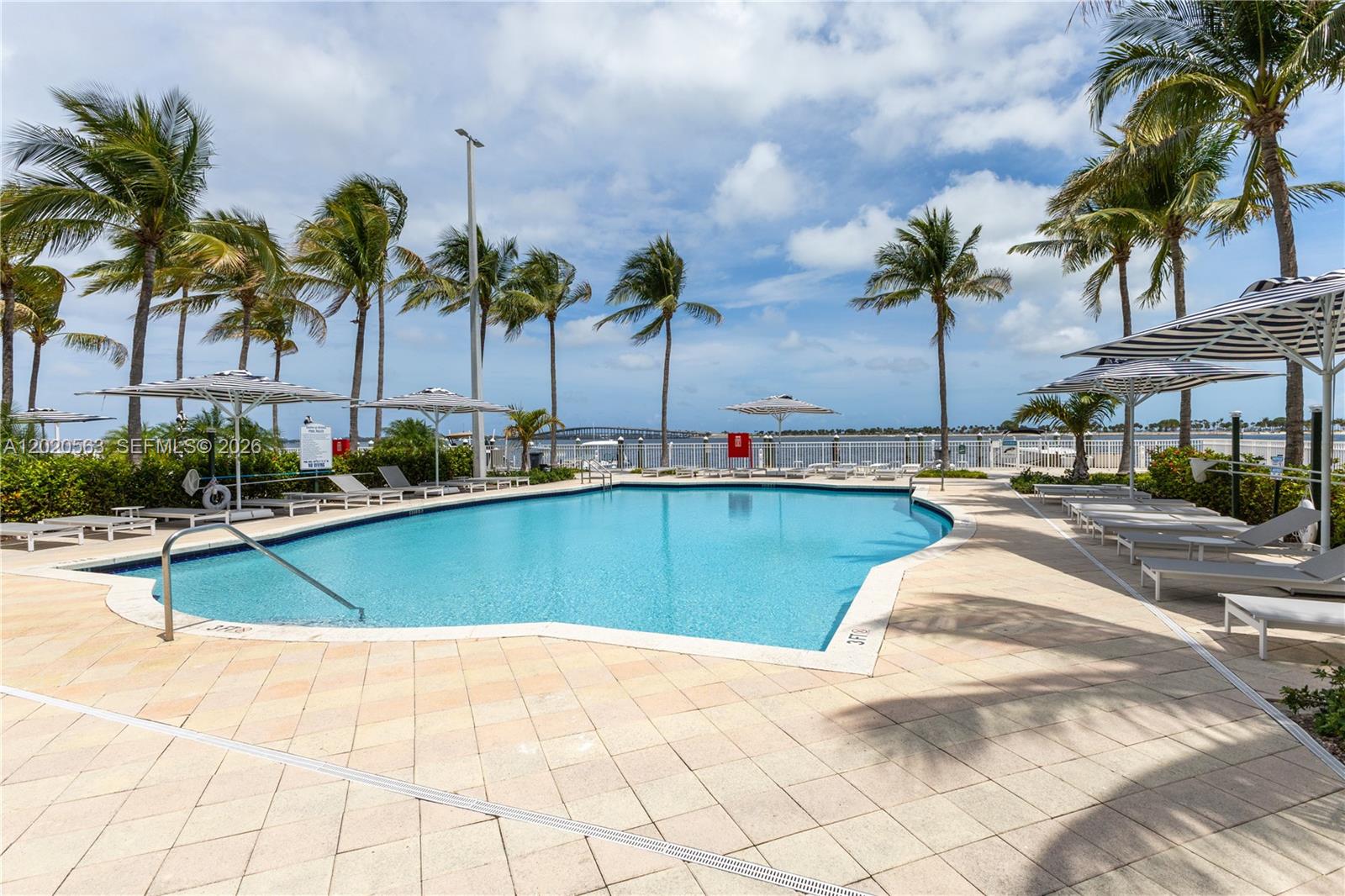 SKYLINE ON BRICKELL CONDO - Residential