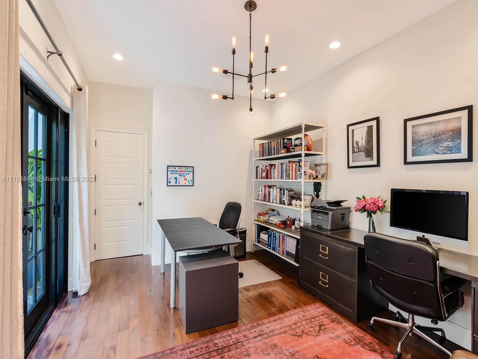 CORAL GABLES SEC E - Residential