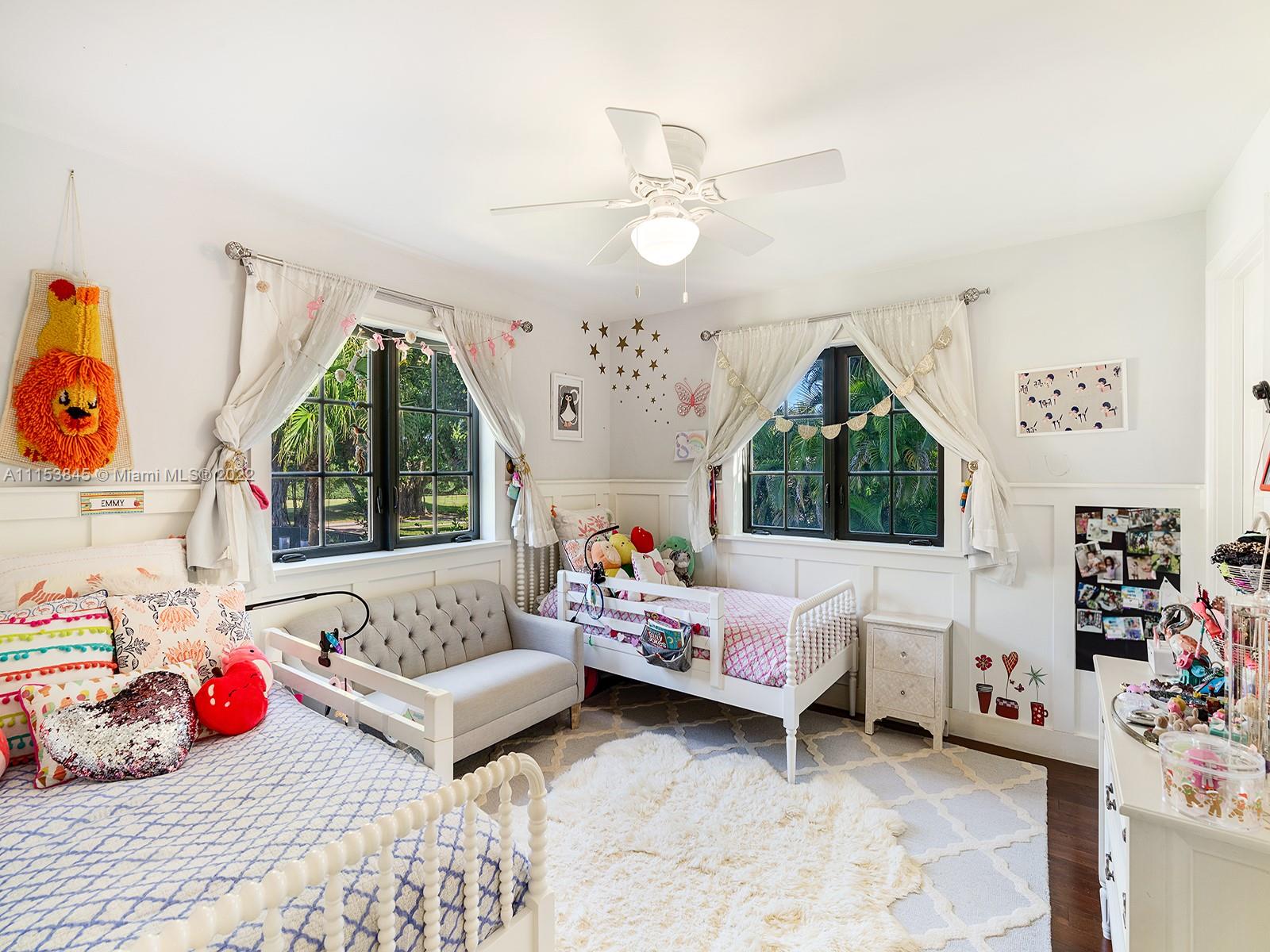 CORAL GABLES SEC E - Residential