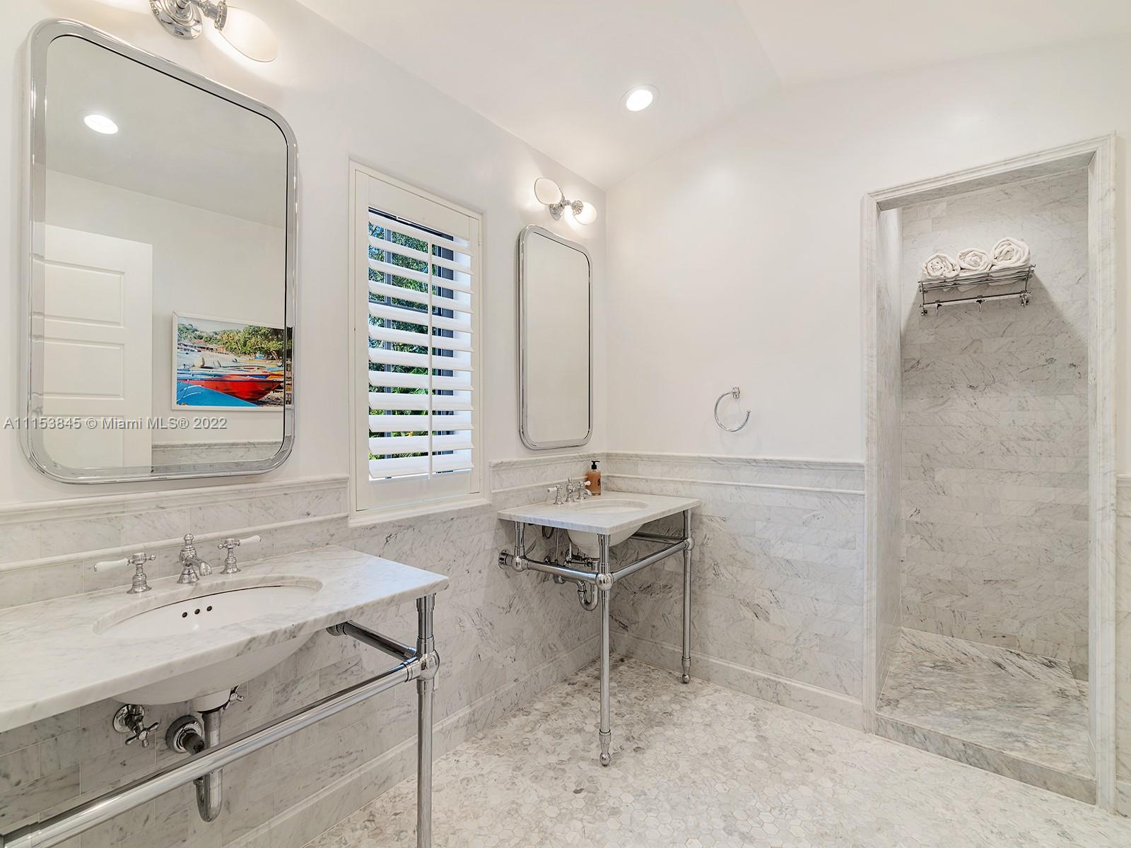 CORAL GABLES SEC E - Residential