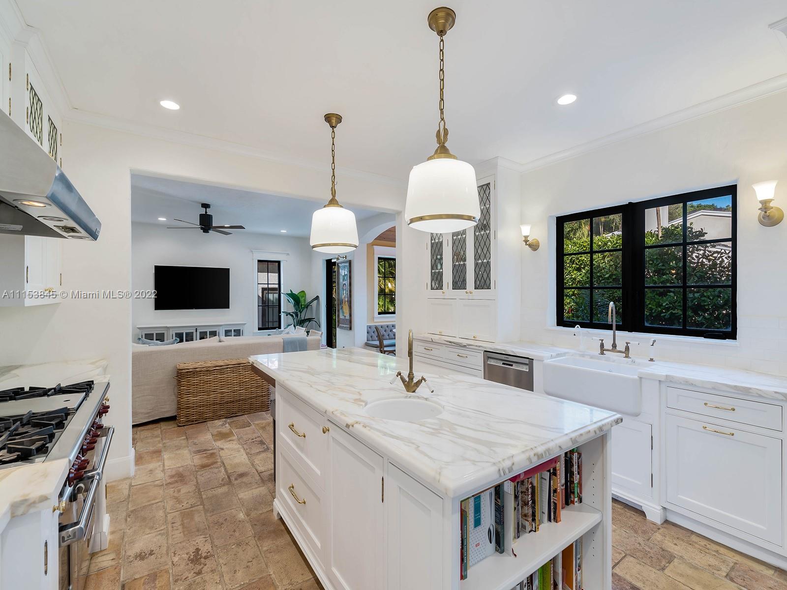 CORAL GABLES SEC E - Residential