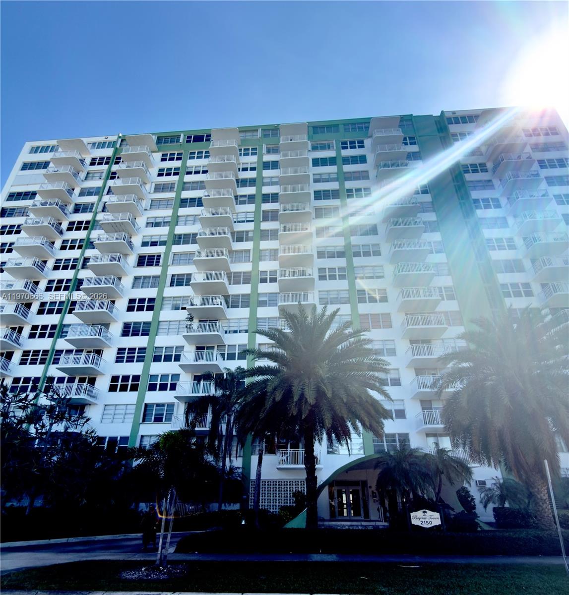 BAYVIEW TOWERS CONDO SOUT - Residential