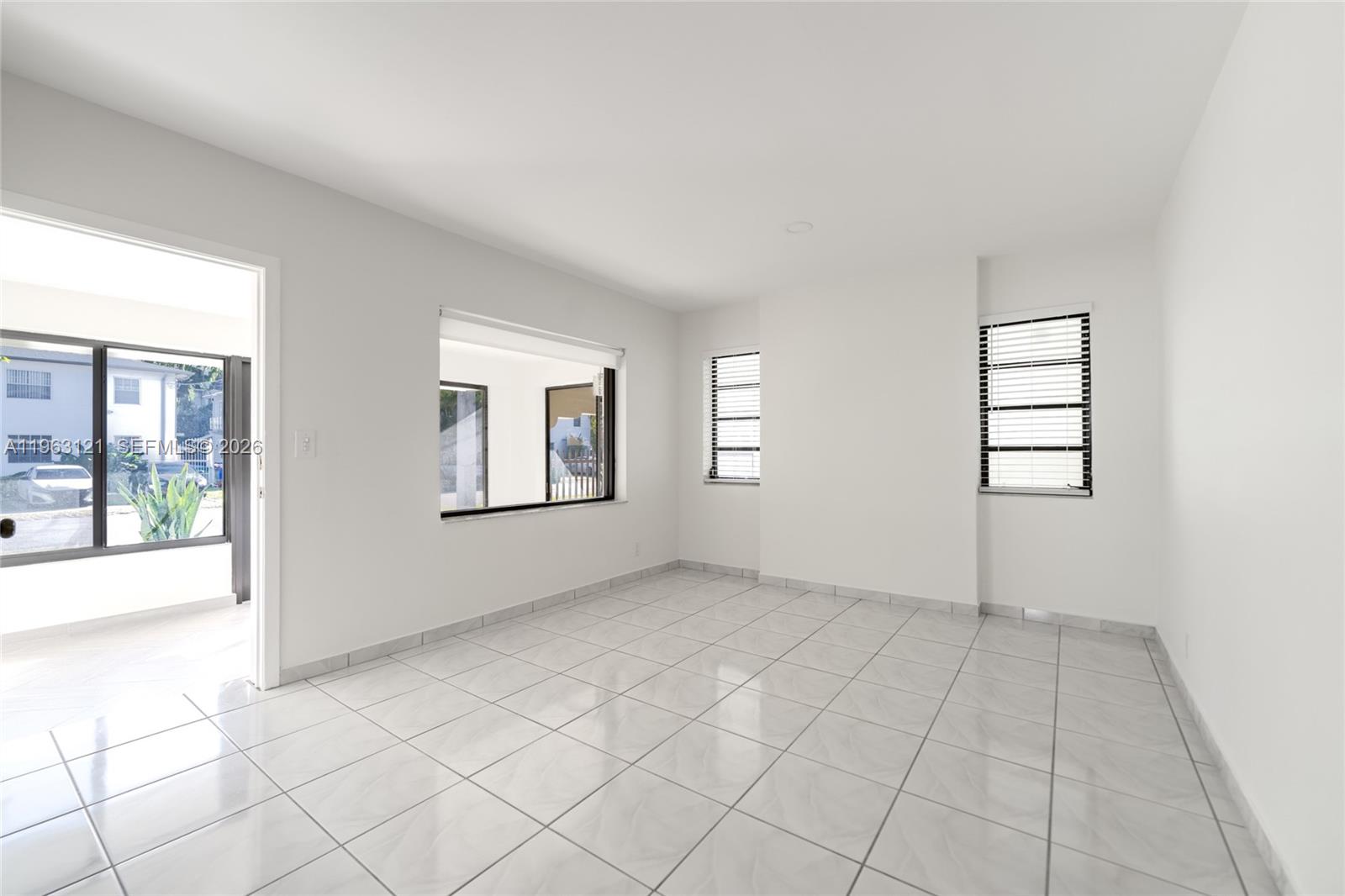 OSCEOLA HIGHLANDS - Residential Income