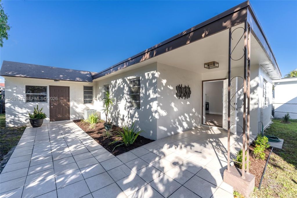 Photo of 1631 SW 21st St, Miami, FL 33145 (MLS # A11963121)