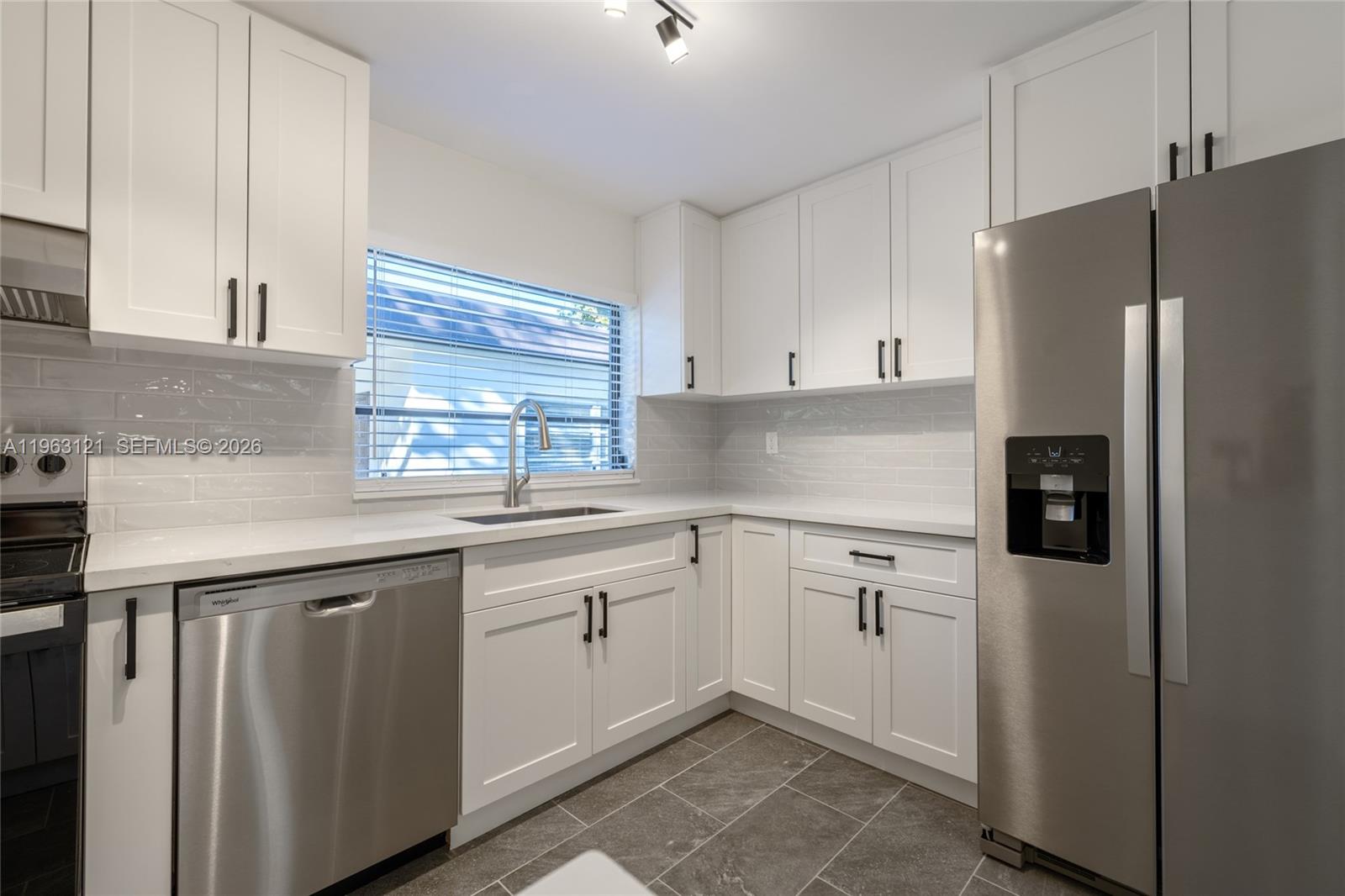 OSCEOLA HIGHLANDS - Residential Income