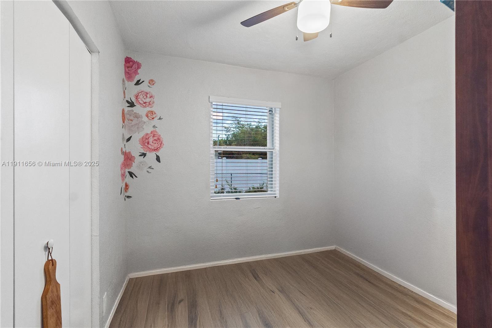 LAUDERDALE MANORS AMD PLA - Residential