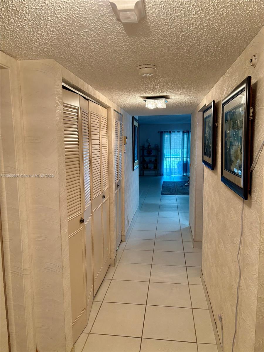 LAS VISTAS D IN INVERRARY - Residential Lease