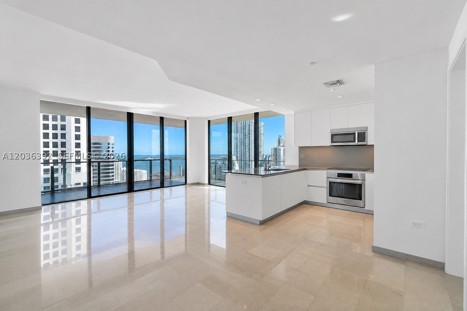 68 SE 6th St 3301