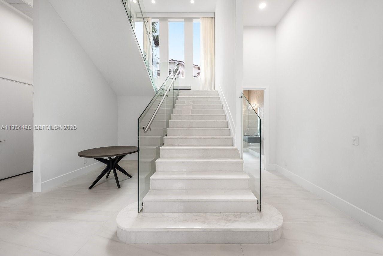 3912 Island Estates Dr 0