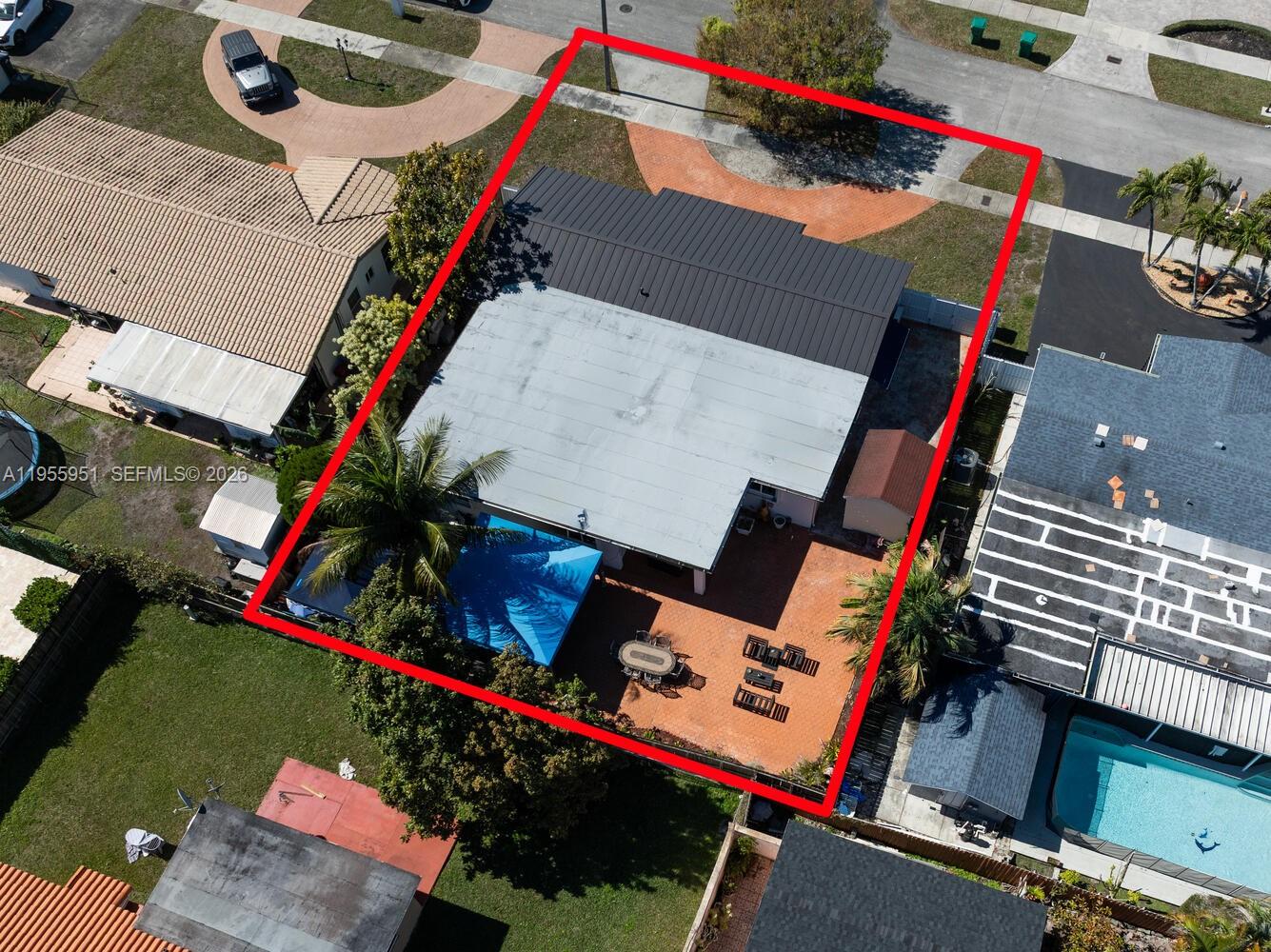 SNAPPER CREEK VILLAS - Residential