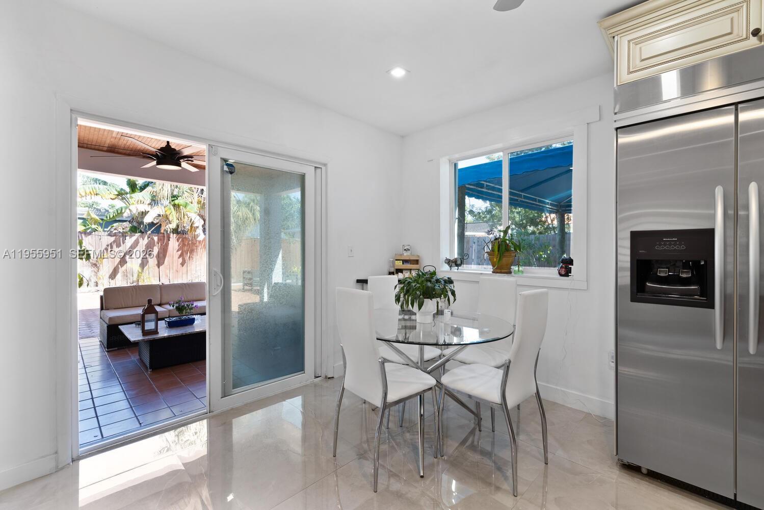 SNAPPER CREEK VILLAS - Residential