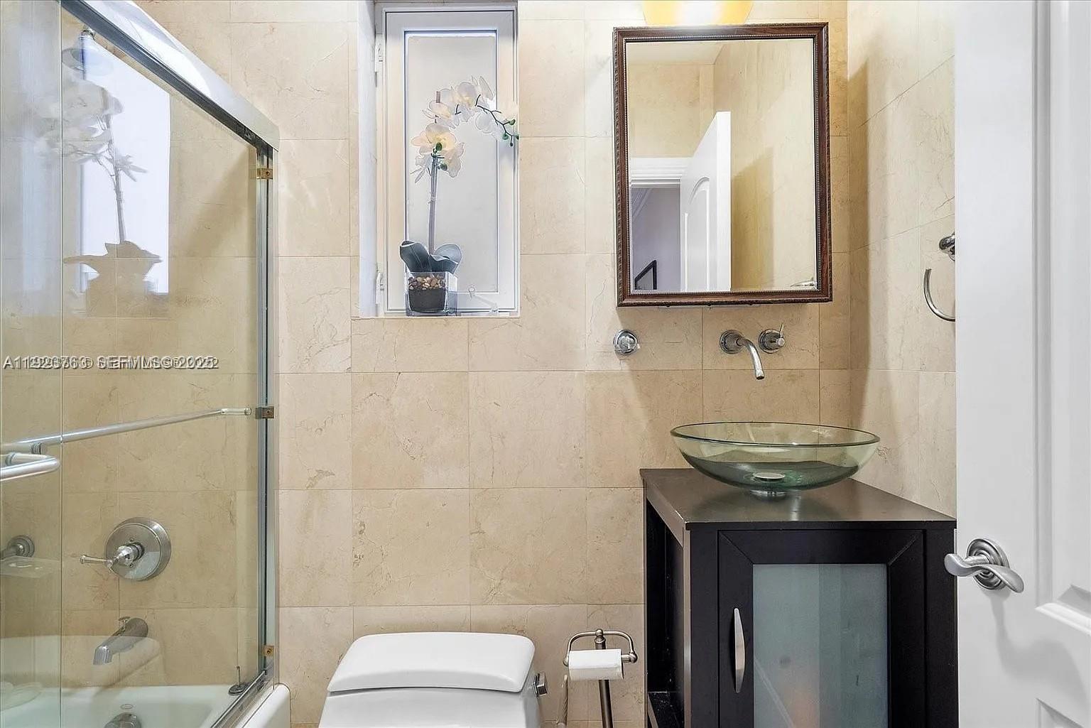 RIVERSIDE ADD AMEN PLAT - Residential Lease