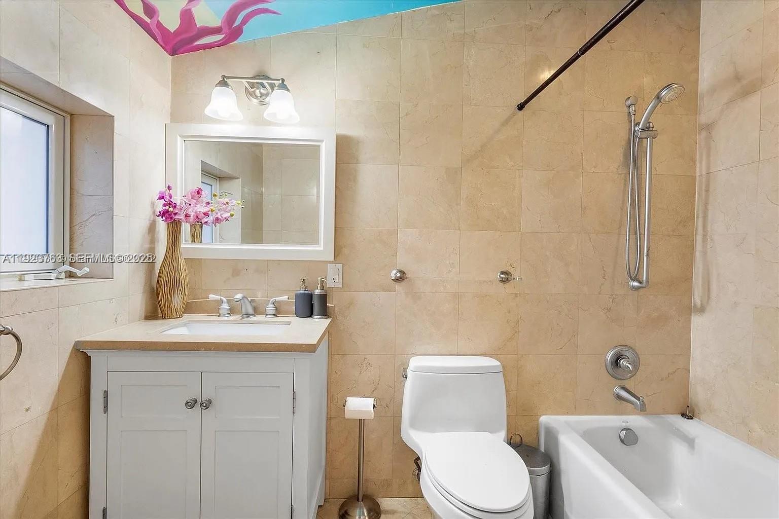 RIVERSIDE ADD AMEN PLAT - Residential Lease