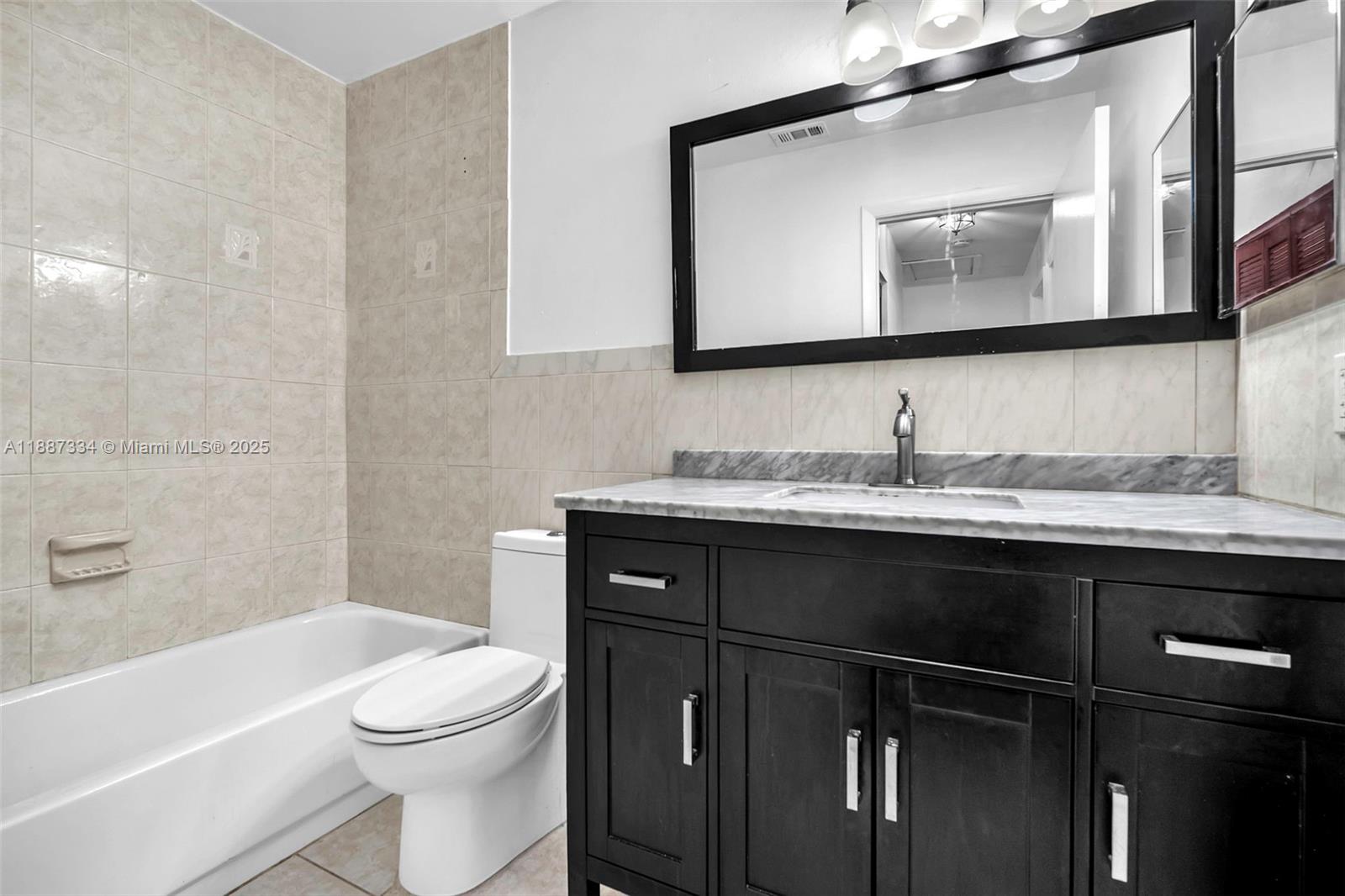 EMBASSY LAKES PHASE III - Residential