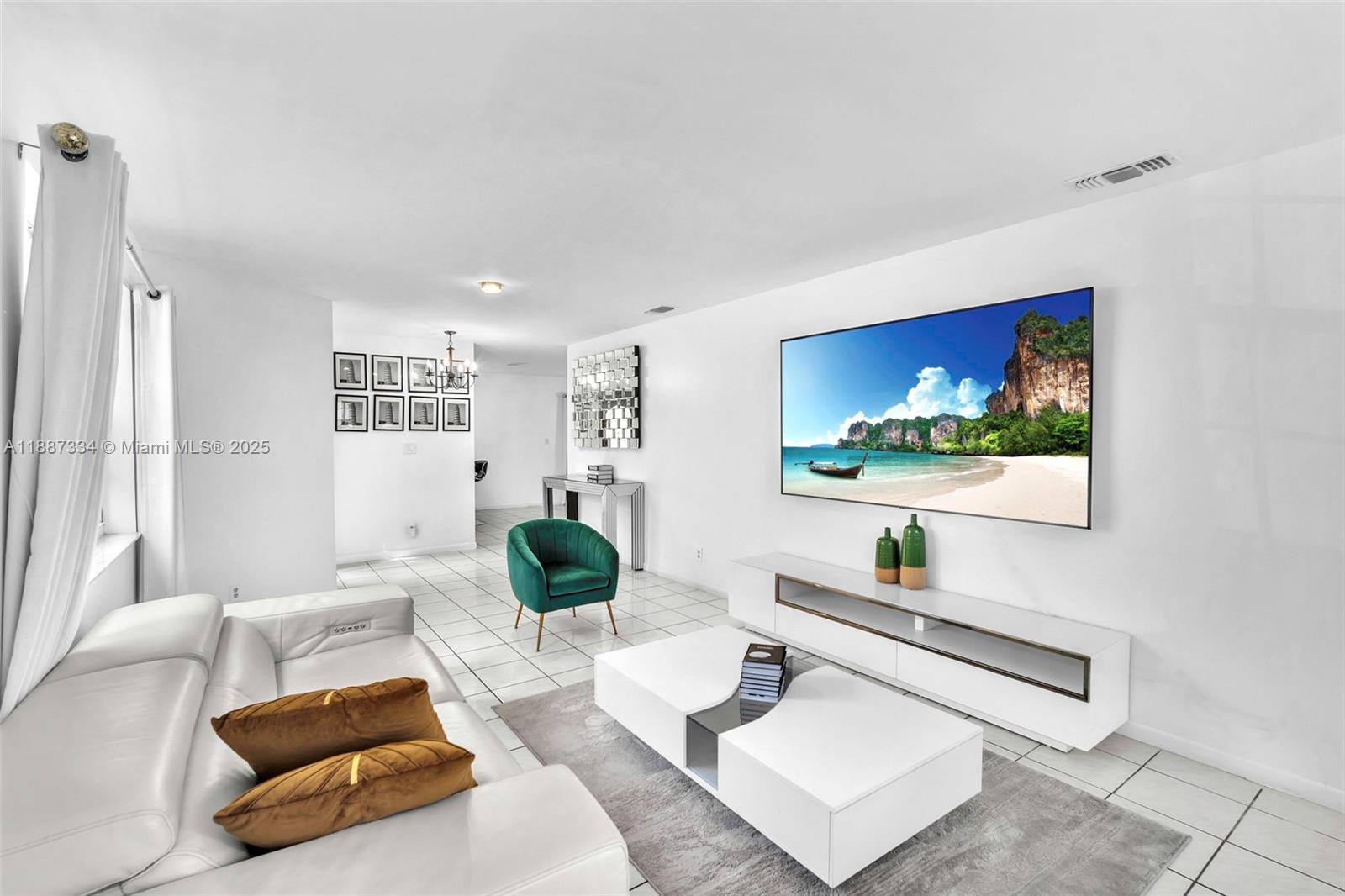 EMBASSY LAKES PHASE III - Residential