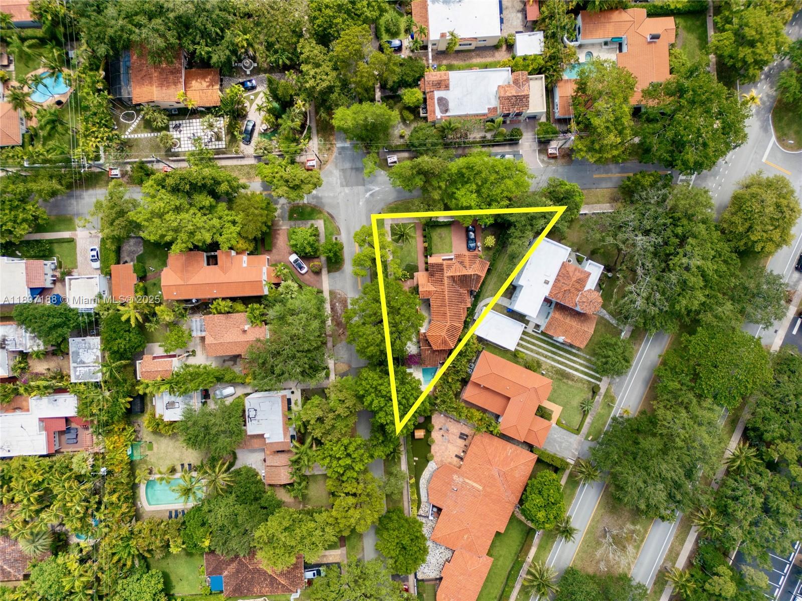 CORAL GABLES SEC B - Residential