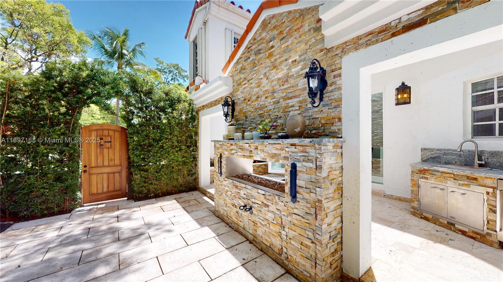 CORAL GABLES SEC B - Residential